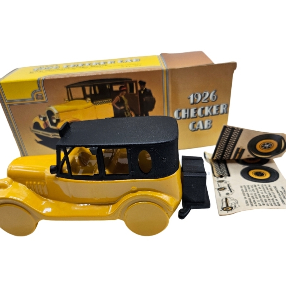 AVON 1926 Checker Cab After Shave Dispenser Emptied With Box